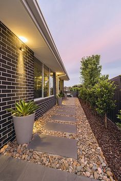 Modern Stepping Stone Pathway