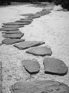Slate Pathway Stepping Stones