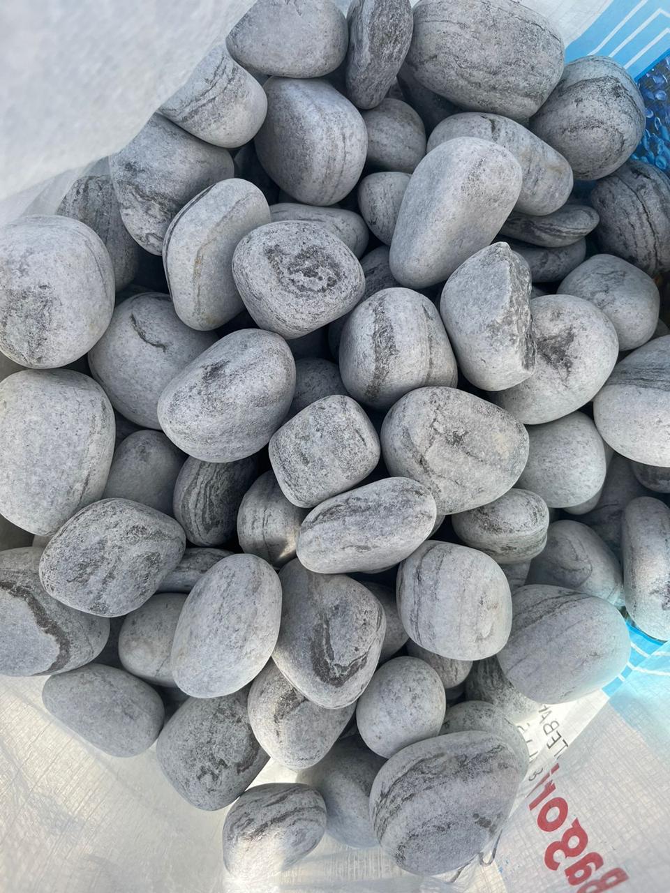 Natural Grey River Pebbles  (₹13000/ton)
