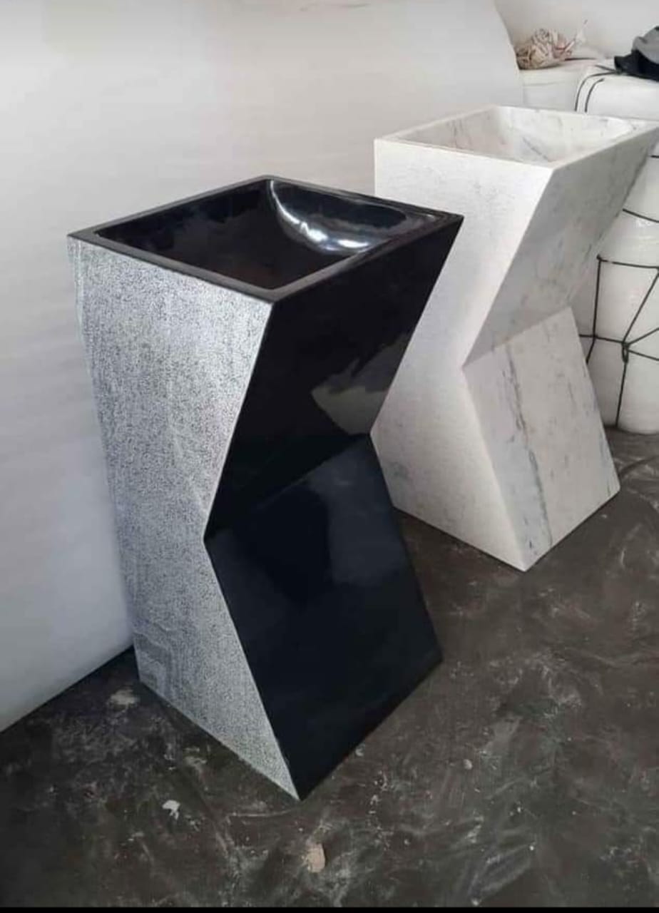 Modern Geometric Pedestal Basins